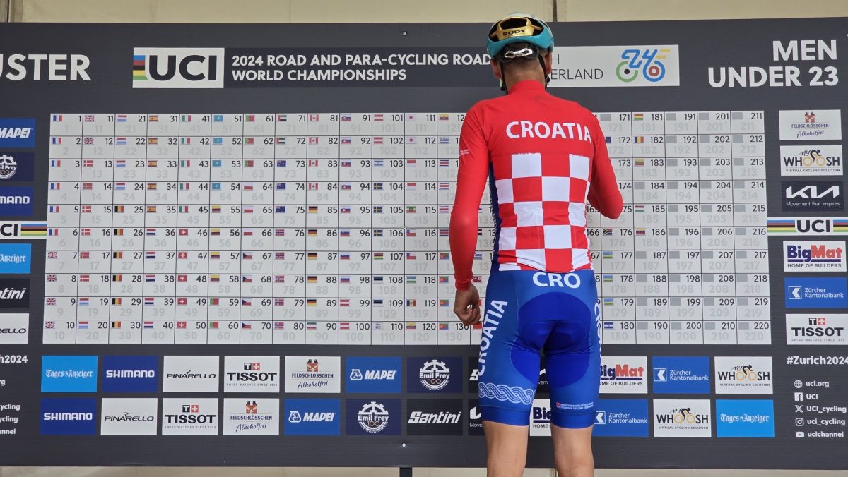 944f9403-7b46-46b5-92d8-7c50077c9a3c