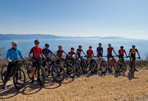 whatsapp-image-2025-03-12-at-21-19-24-7