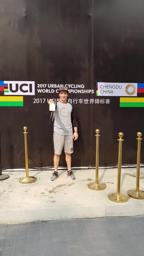 04e9fb46-2aea-472c-9714-570edf9c5322