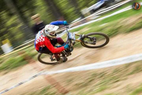 fb_img_15239068433979653