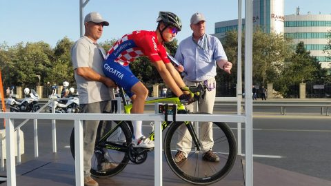 img-acd7f685f819ead87944c4f2a7bd0969-v